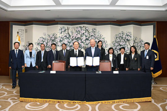 Presently, the Office of the Administrative Courts has entered cooperation agreements and MoUs with the following entities: